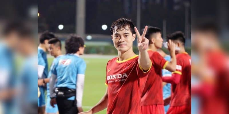 Danh sách chính thức đội hình Việt Nam World Cup 2022 7 Bộ đôi ở hàng công Nguyễn Tiến Linh và Nguyễn Văn Toàn